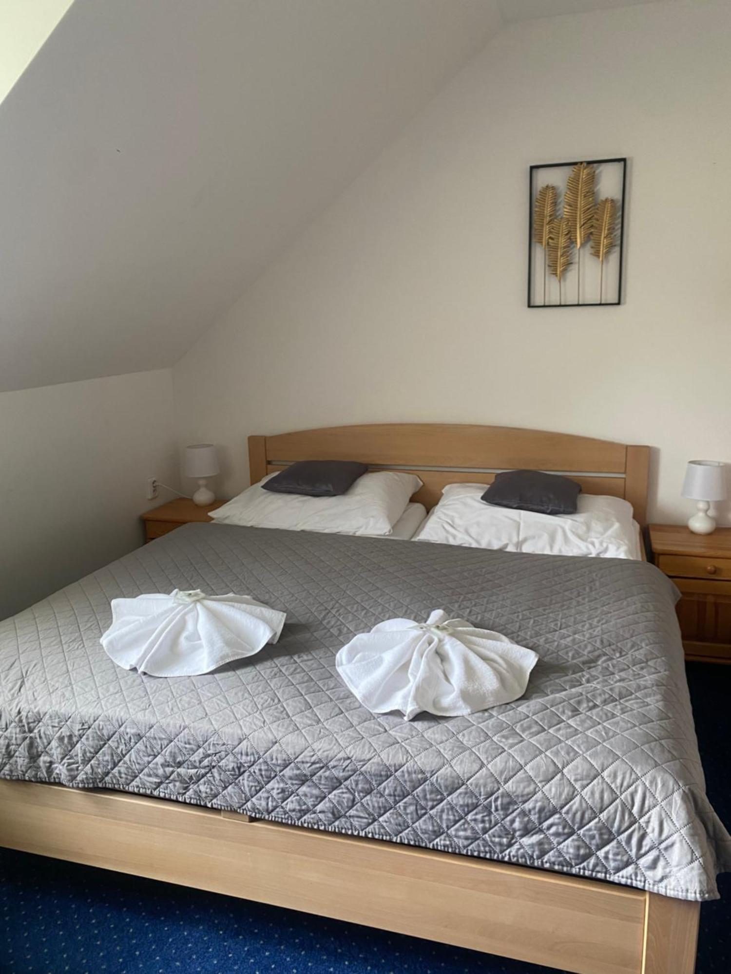 Hotel Stara Ameryka 3*