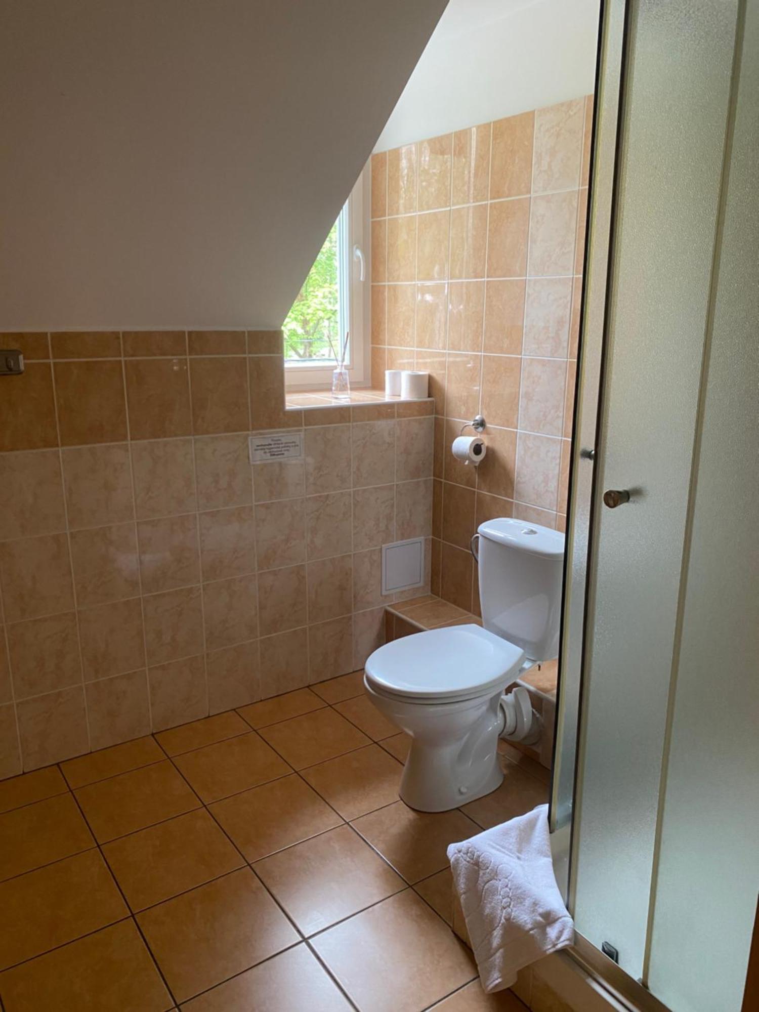 Stara Ameryka Hotel
