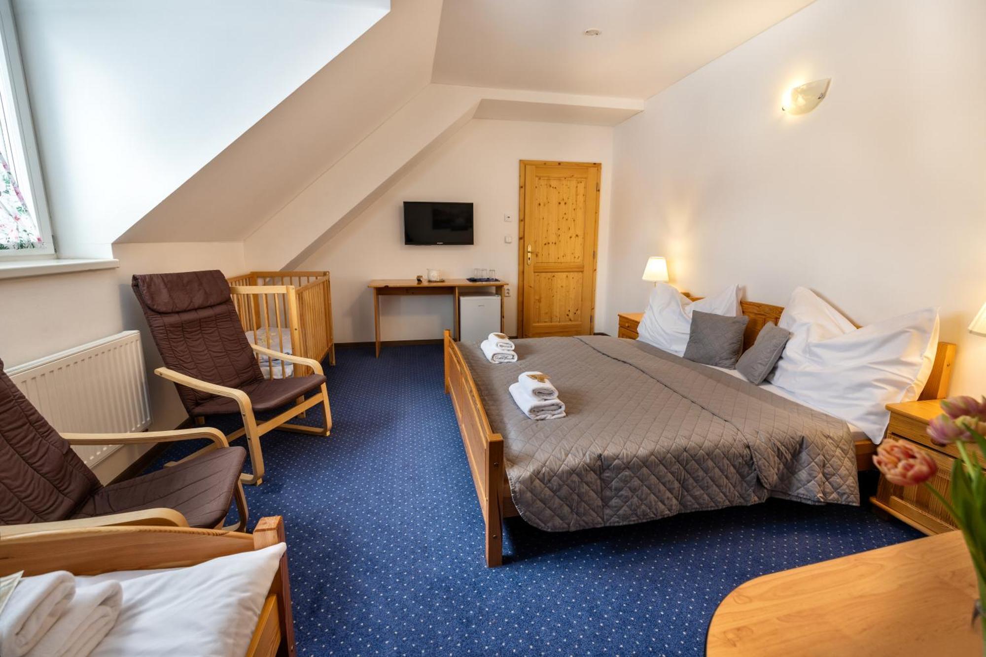 Hotel Stara Ameryka 3*