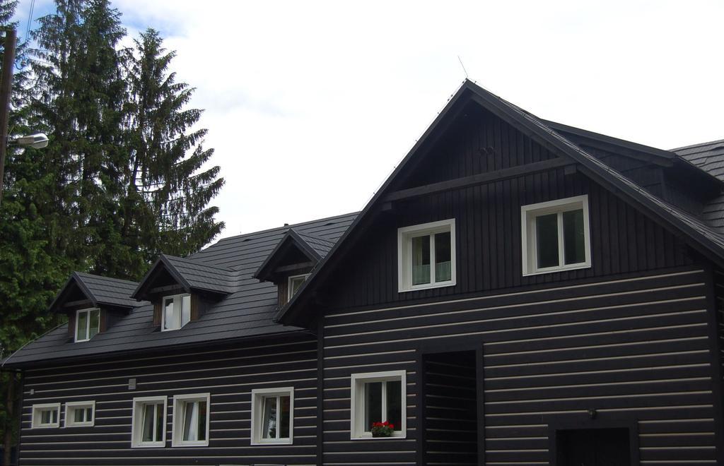 Hotel Stara Ameryka 3*